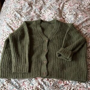 Jenni Kayne Olive Green Ribbed V-Neck Button Cocoon Cardigan